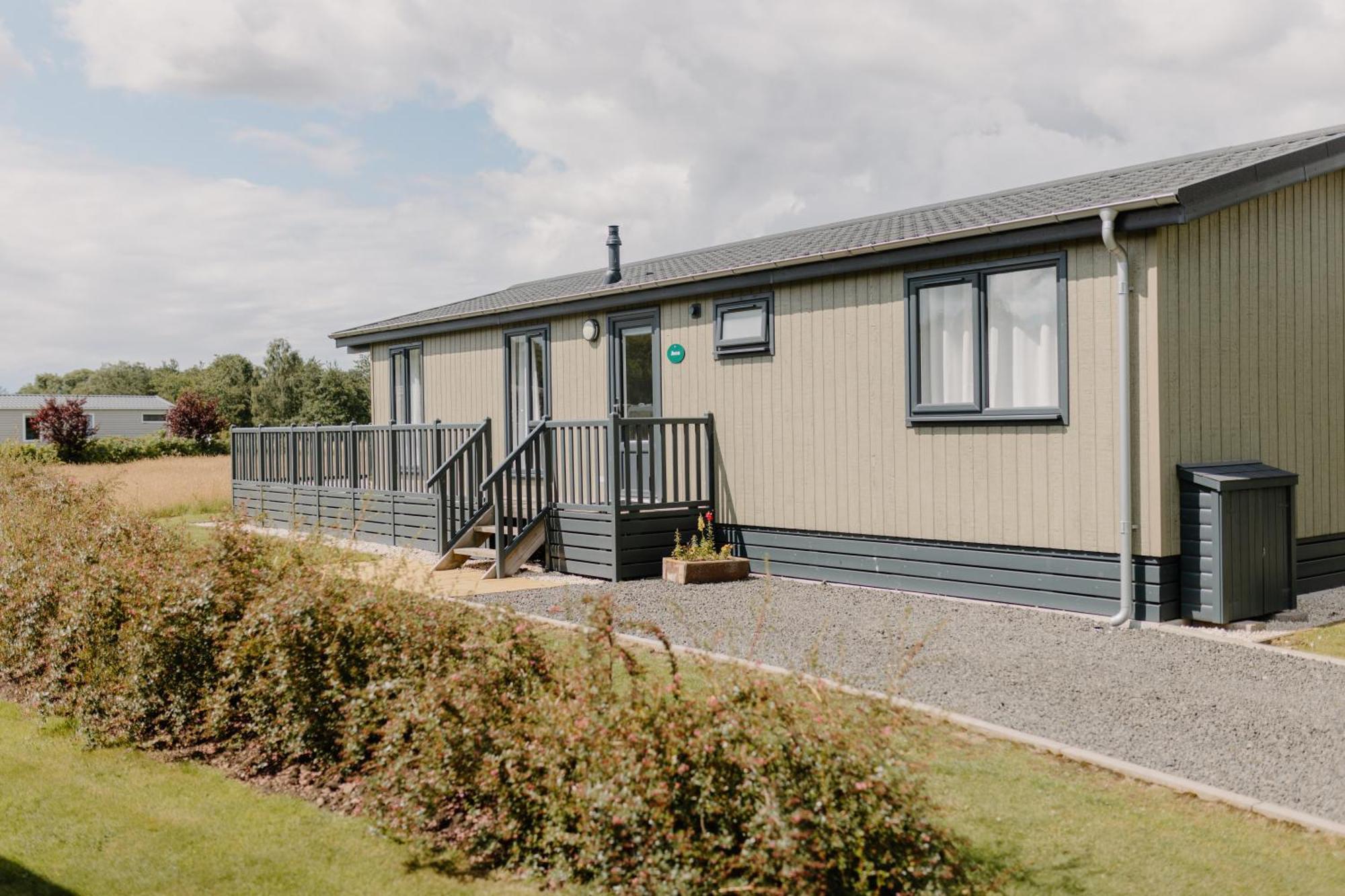 Linwater Caravan Park - Luxury Lodges And Static Caravans Near Edinburgh Newbridge (Lothian) Exterior foto